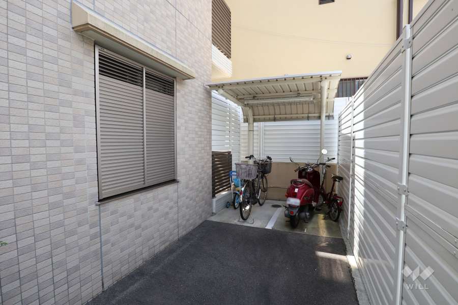 ミニバイク置場