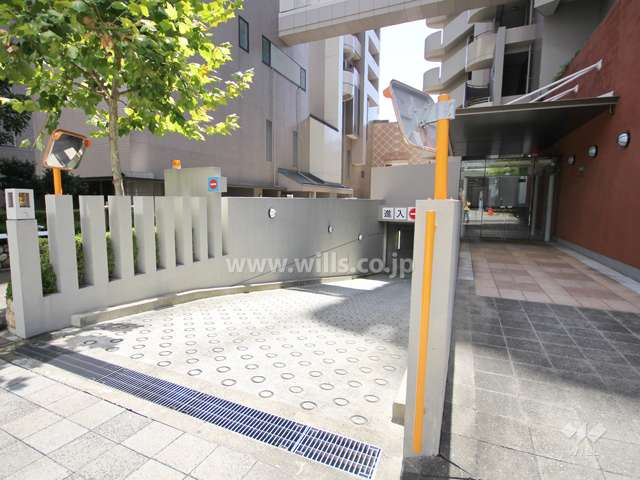 駐車場出口