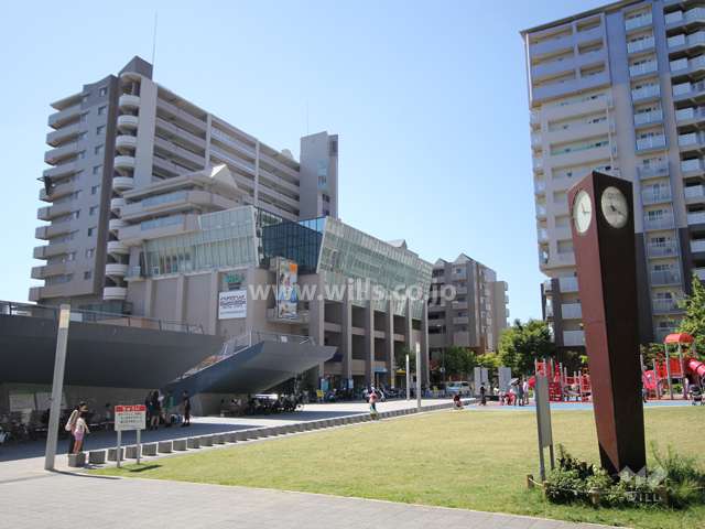 ウェルブ六甲道5番街1番館の遠景