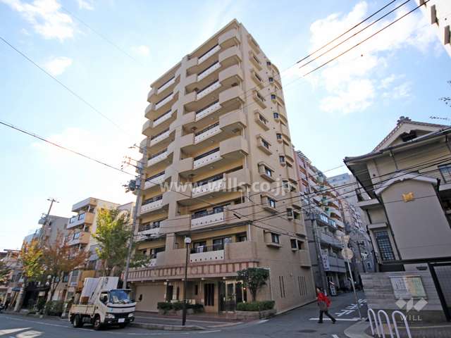 ウォームスヴィル六甲スクエアの外観(北東側から)