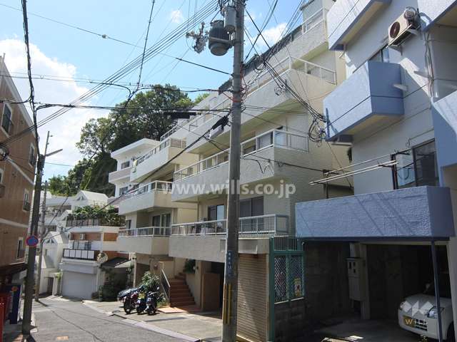 クラウンハイツ篠原台2の外観（北東側から）
