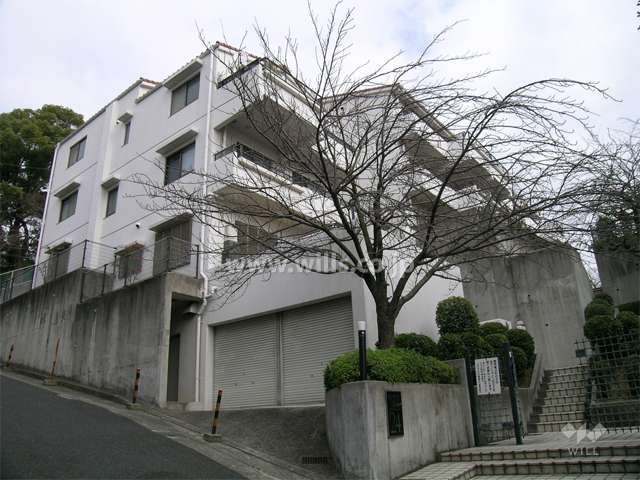 ロイヤルヒル雲雀丘24の外観（南西側から）