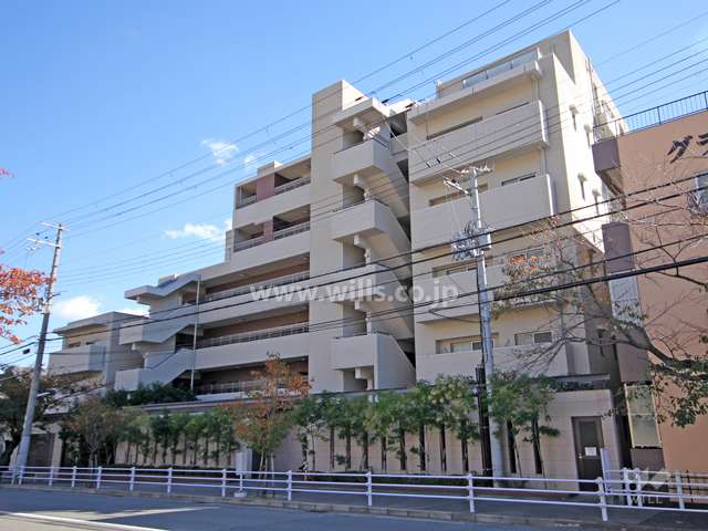グランスイート六甲篠原本町の外観(北西側から)
