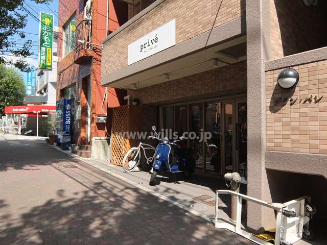1階の店舗部分