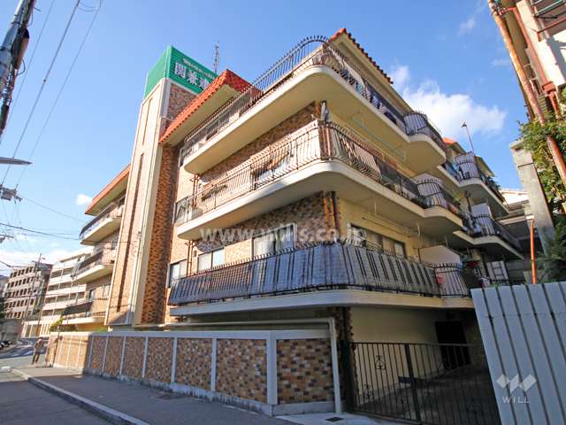 グリーンハイツ六甲の外観(南東側から)