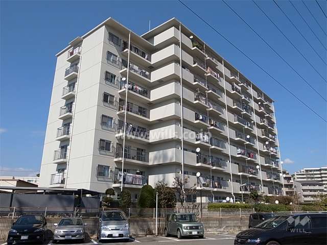 日商岩井第１１緑地公園マンションの外観（南側から）