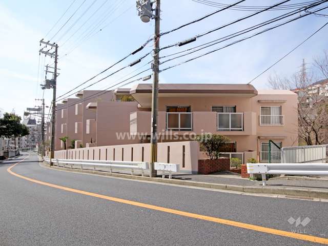 サニーハウス六甲台の外観（北側から）