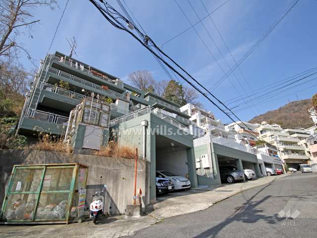 サンヴィラ六甲2号館の外観(南東側から)