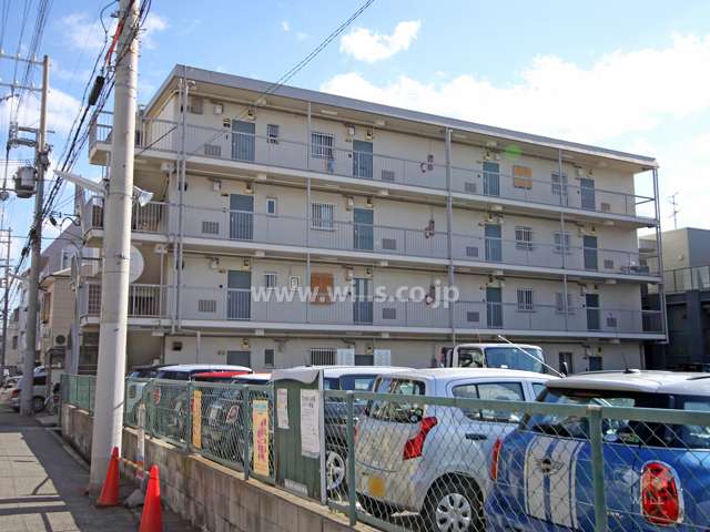 サンシャイン灘の外観(北西側から)