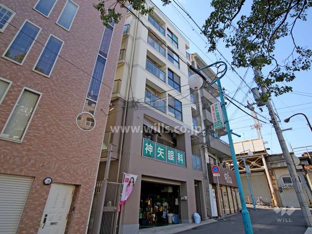 サンシャトー王子の外観(南東側から)