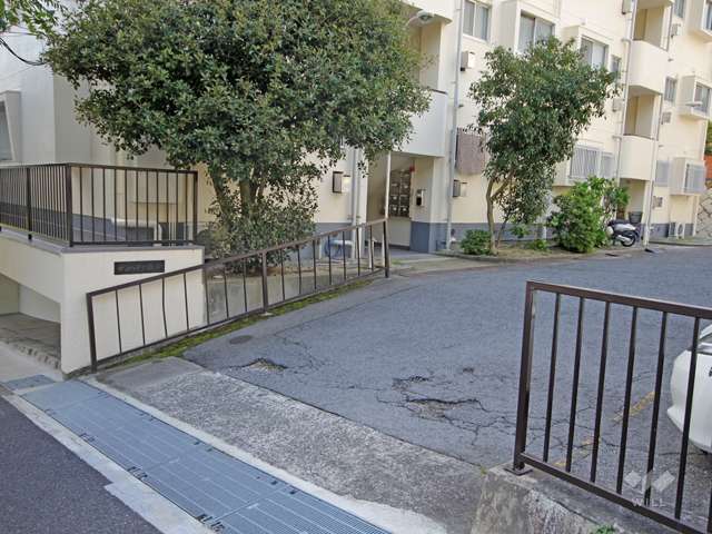 敷地出入口