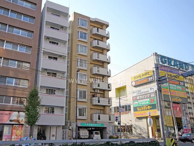 シャトー・ド・六甲の外観(北東側から)