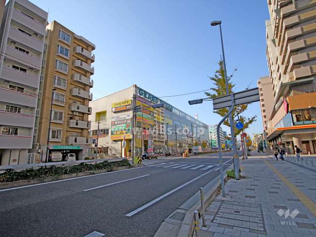 敷地北側の前面道路（国道2号線）