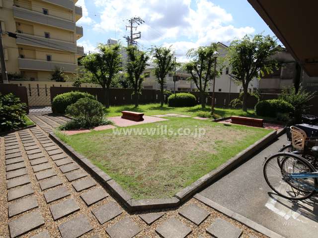 敷地内の公園