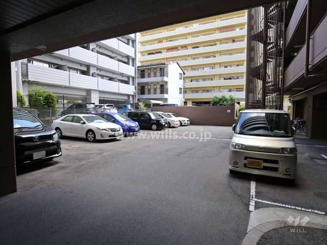 敷地内駐車場（平面式）