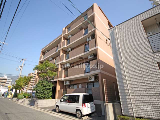 シンプルライフ六甲東の外観(南西側から)