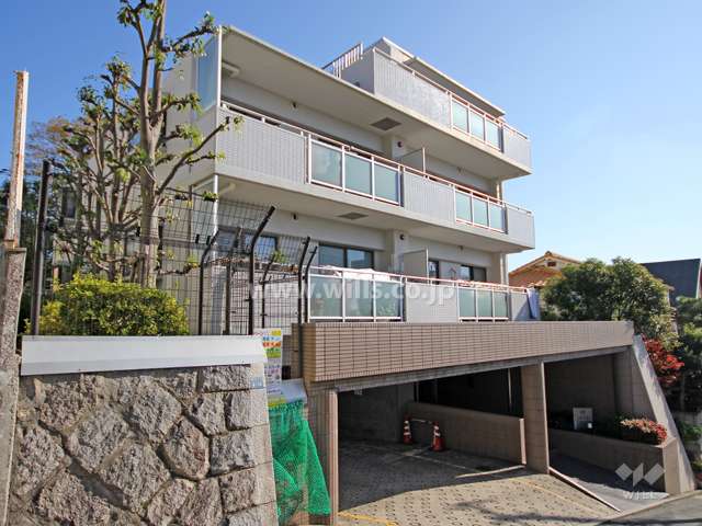 ステイツ神戸青谷・城の下通の外観(北西側から)