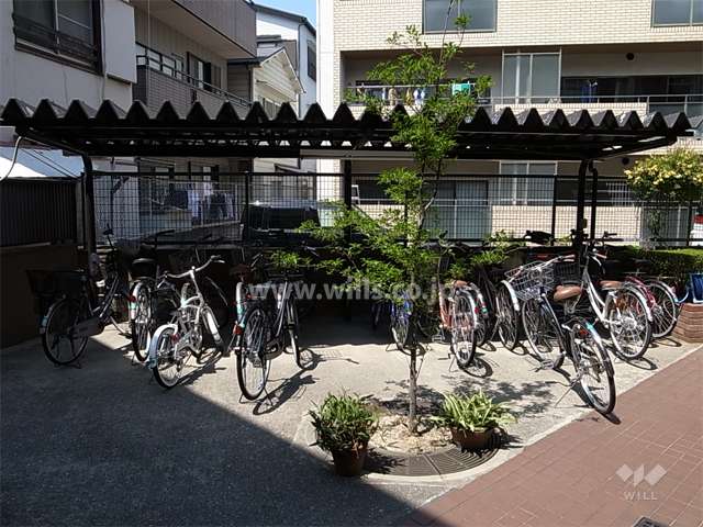 駐輪場