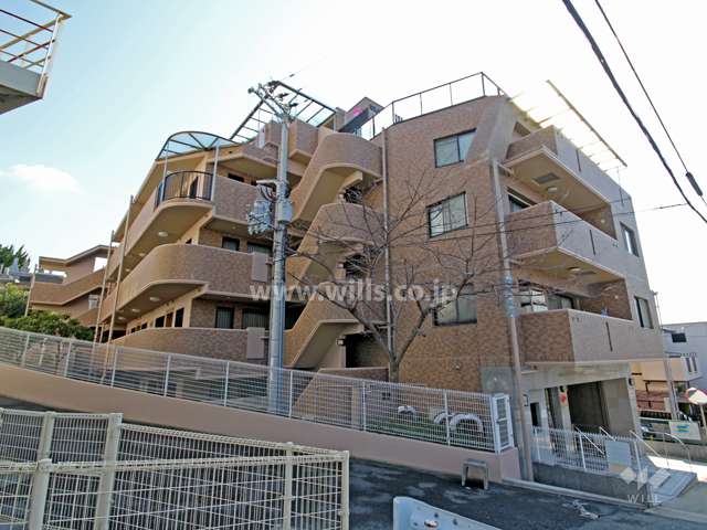 セレッソコート御影山手の外観(北西側から)
