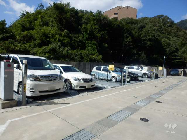 敷地内駐車場（屋外機械式）