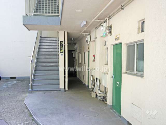 エントランス