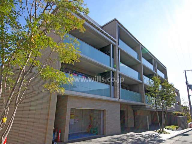 プラウド六甲赤松町の外観(北西側から)