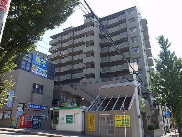 千里中央パークヒルズＫ棟の外観（北西側から）