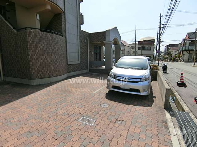 敷地内駐車場（屋外平面式）