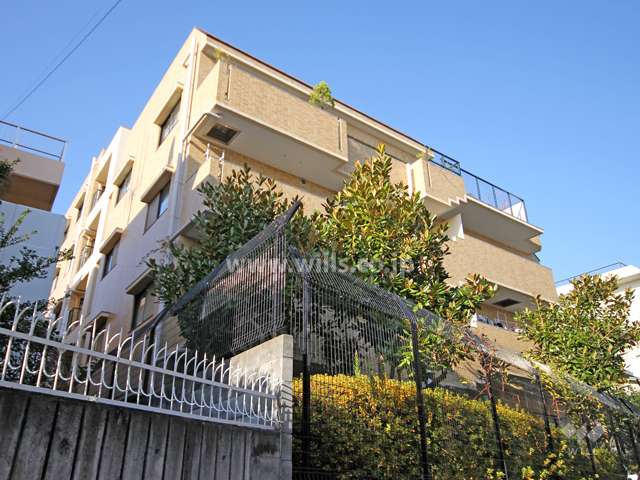 ライオンズマンション赤坂通の外観(南東側から)