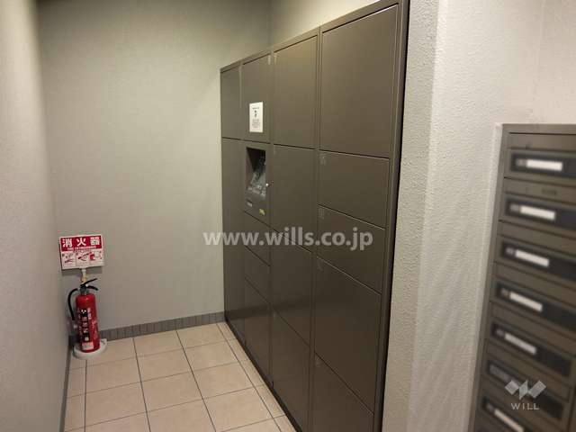 宅配ボックスと共用ポスト