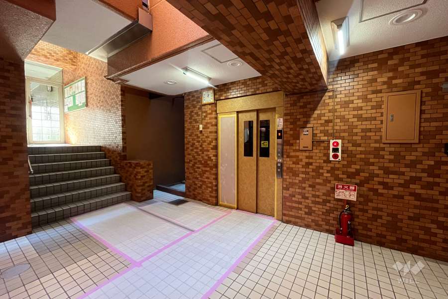エレベーターホール