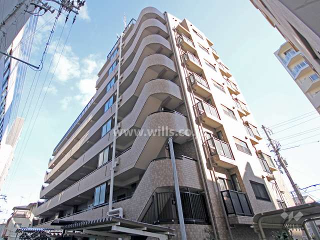 ライオンズマンション六甲友田町の外観(北西側から)