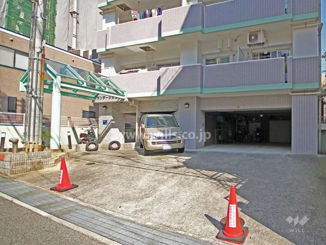 敷地内駐車場