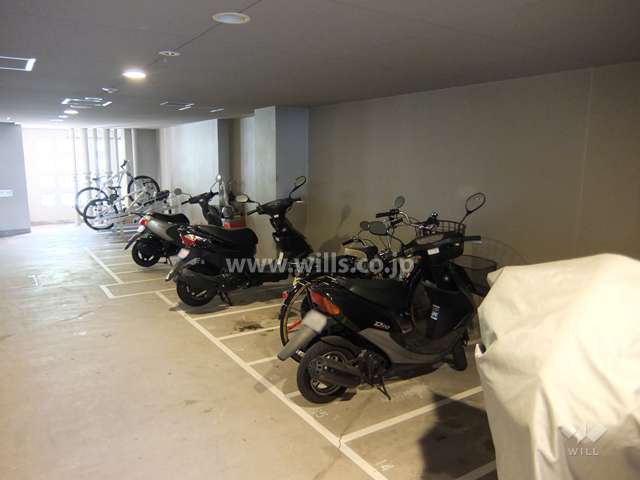 バイク置場