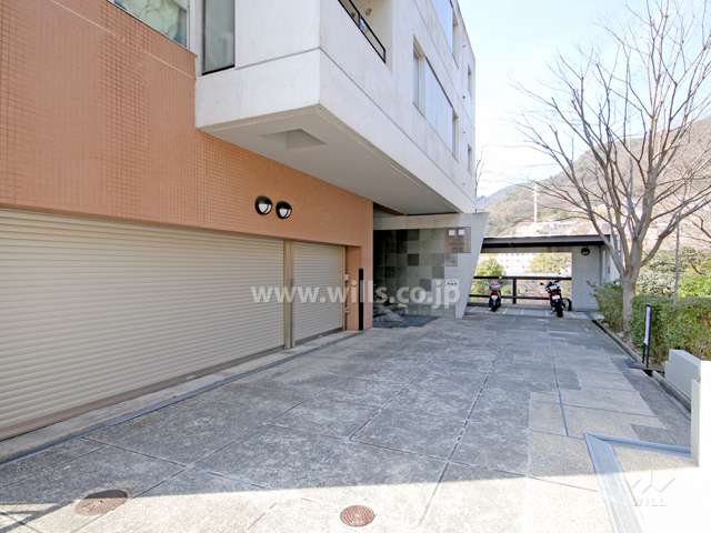 エントランスアプローチ