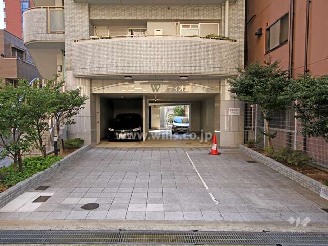 敷地内駐車場