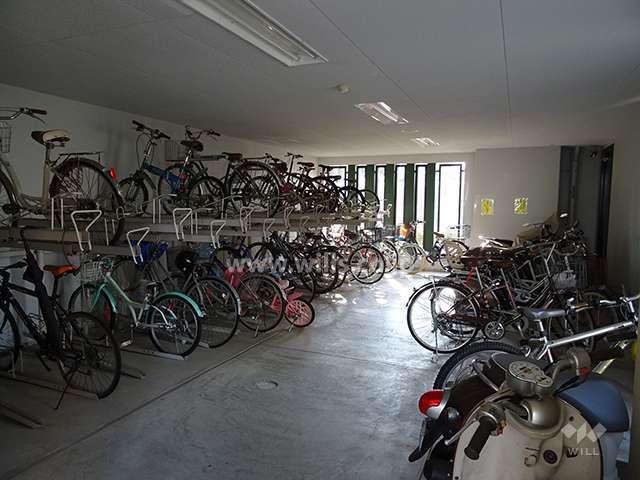 駐輪場