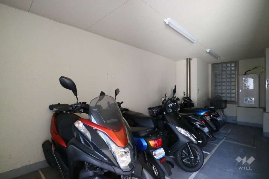 バイク置場