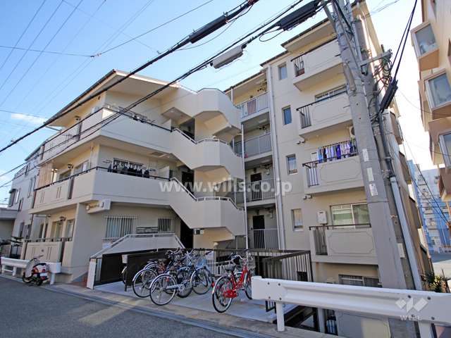甲南メゾン六甲の外観(北西側から)