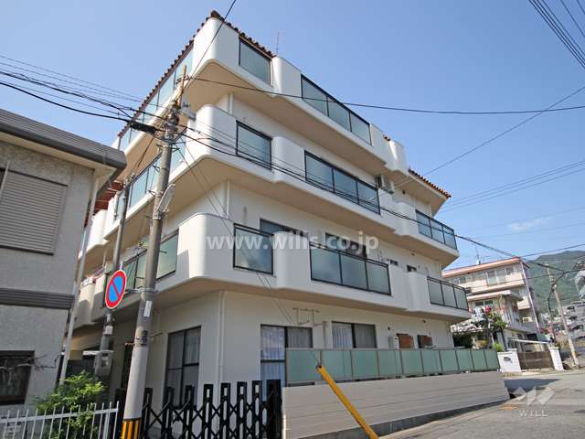 篠原南町マンションの外観(南東側から)
