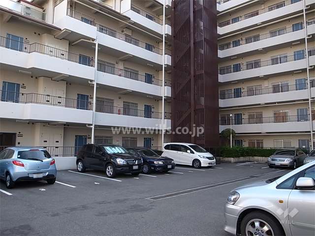 平面式の敷地内駐車場