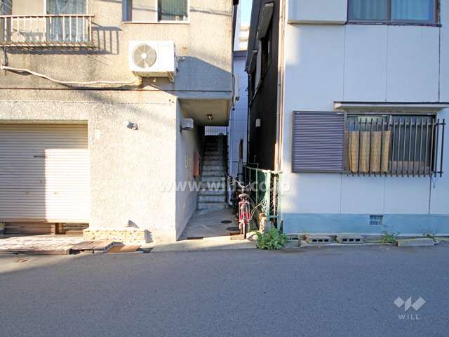 敷地出入り口