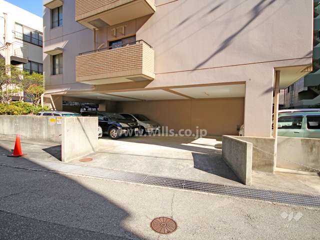 敷地内駐車場（平面式）