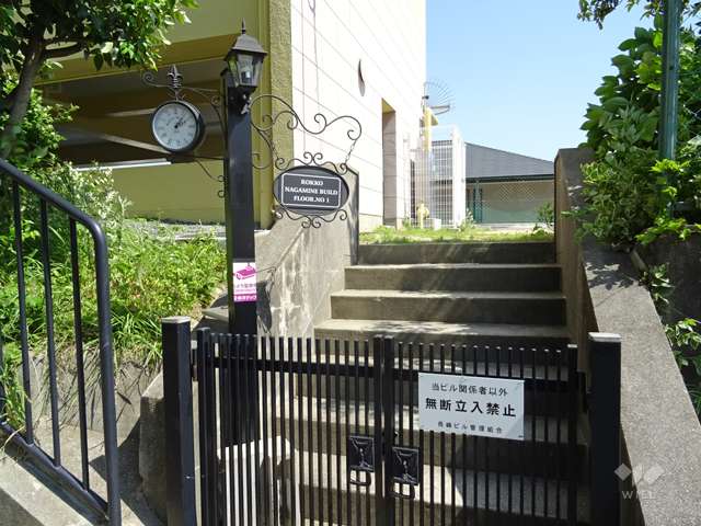 敷地出入り口