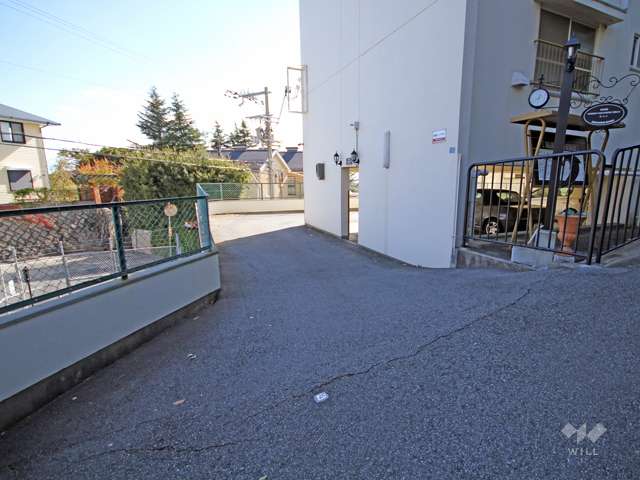 駐車場出入り口