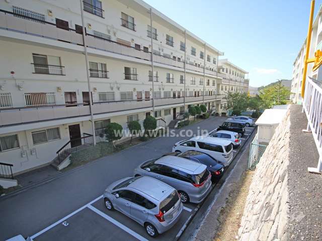 敷地内駐車場（屋外平面式）