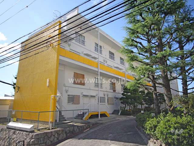 鶴甲コーポ27号館の外観(北東側から)