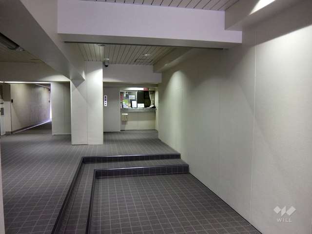 エントランスホール