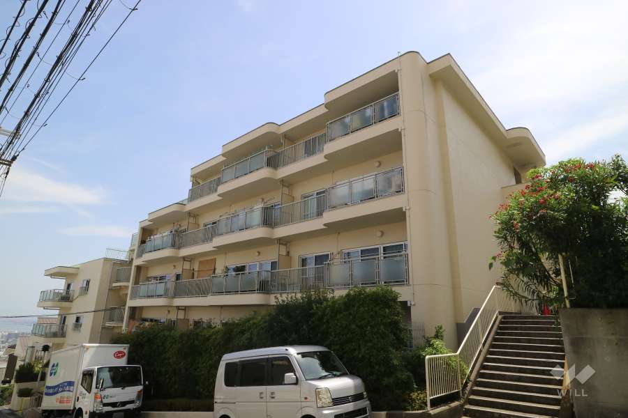 東急ドエル摩耶の外観（北東側から）