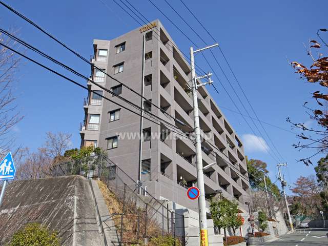 藤和六甲桜ヶ丘ホームズの外観（南東側から）